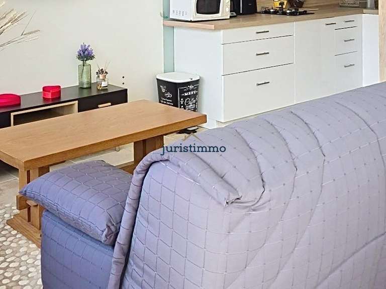 Maison Camaret-sur-Aigues - 5 chambres - 210m²