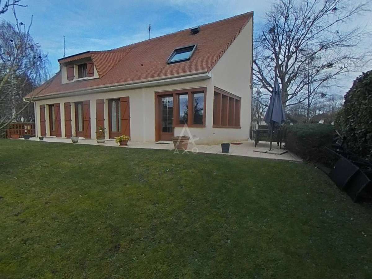 House Cambes-en-Plaine