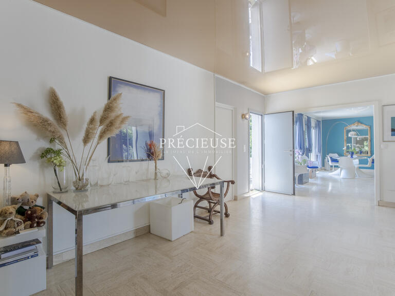 Maison Camblanes-et-Meynac - 5 chambres - 223m²