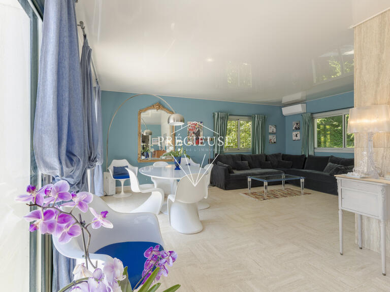 Maison Camblanes-et-Meynac - 5 chambres - 223m²