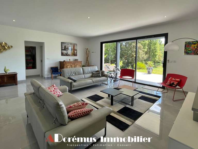 Maison Camblanes-et-Meynac - 3 chambres - 162m²