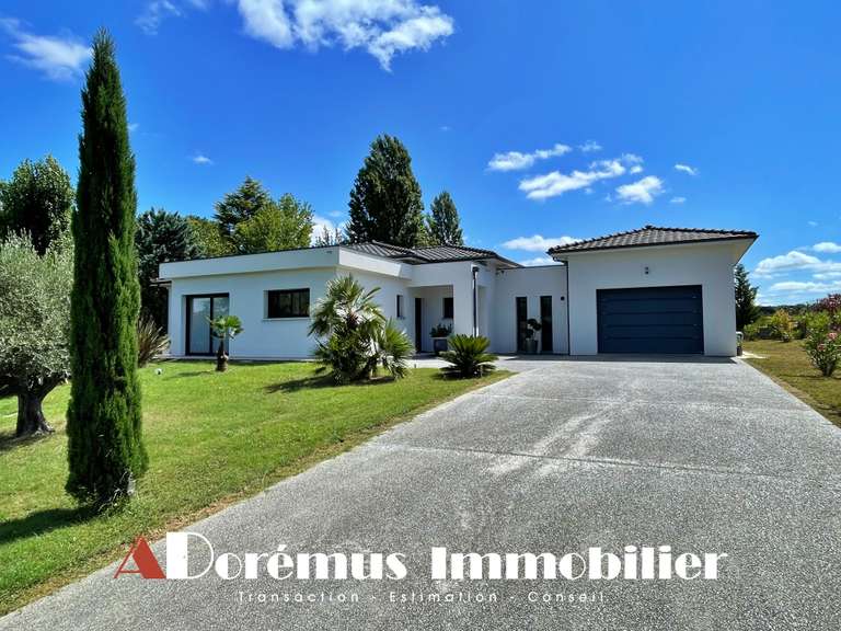 Maison Camblanes-et-Meynac - 3 chambres - 162m²