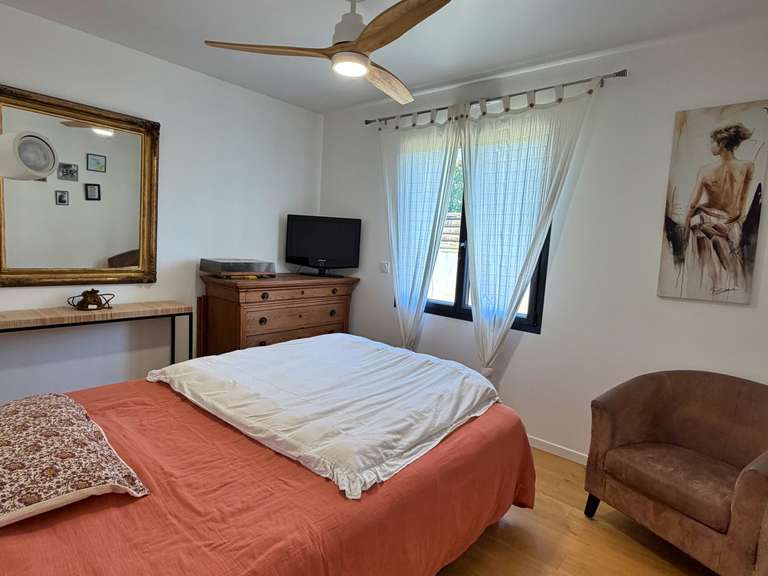 Maison Camblanes-et-Meynac - 4 chambres - 141m²