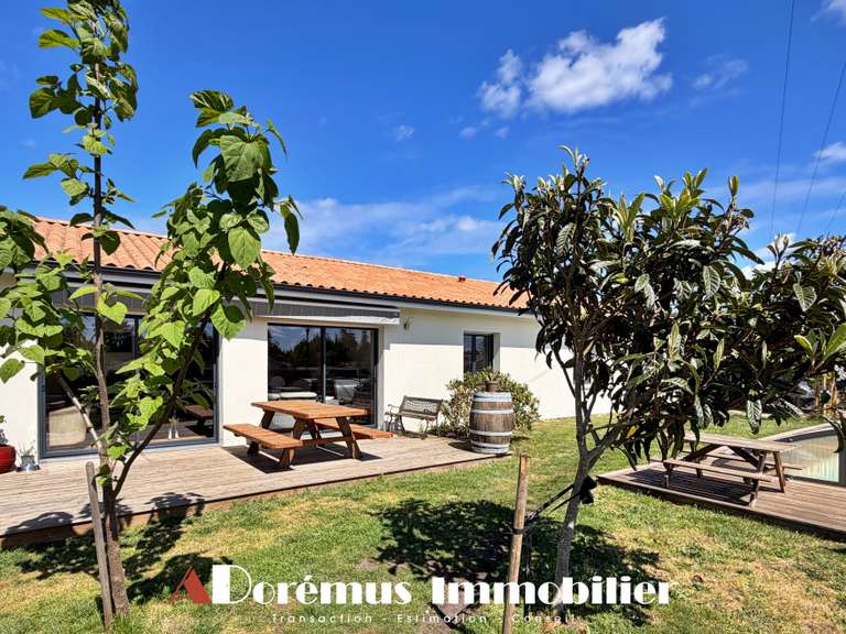 Maison Camblanes-et-Meynac - 4 chambres - 141m²