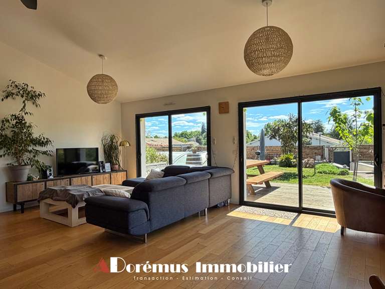 Maison Camblanes-et-Meynac - 4 chambres - 141m²