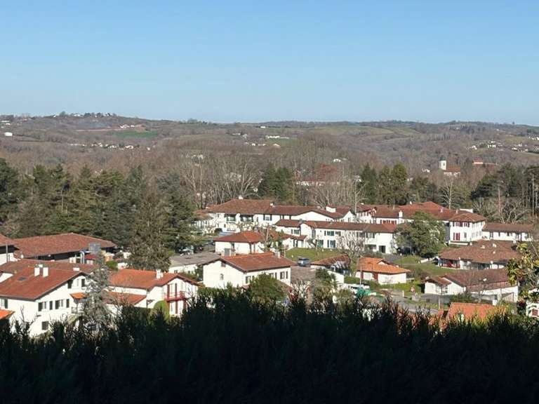 Maison Cambo-les-Bains - 5 chambres - 260m²