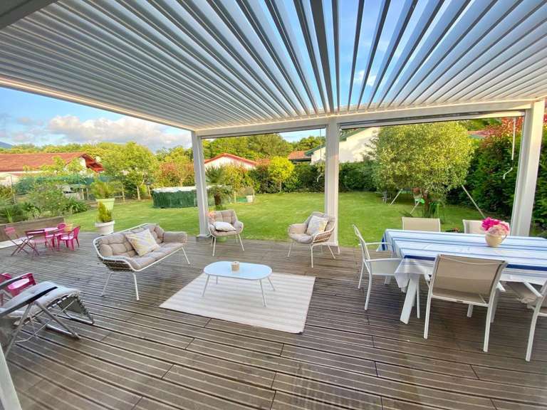 Maison Cambo-les-Bains - 3 chambres - 100m²