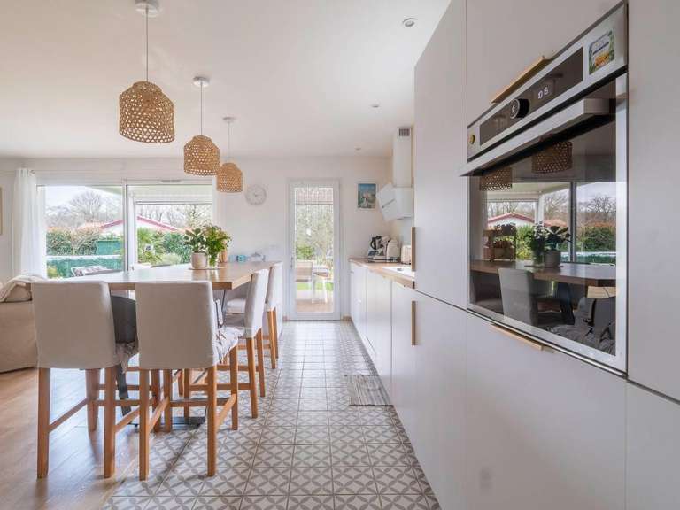 Maison Cambo-les-Bains - 3 chambres - 100m²