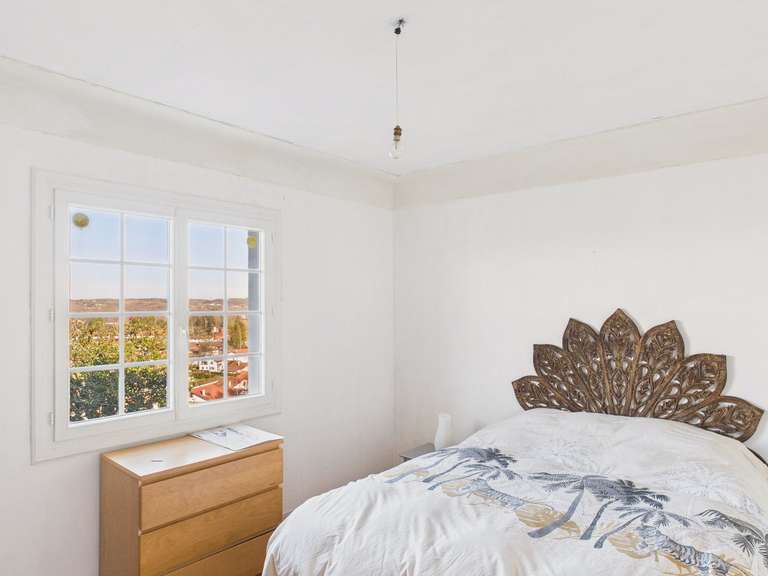 Maison Cambo-les-Bains - 5 chambres - 260m²