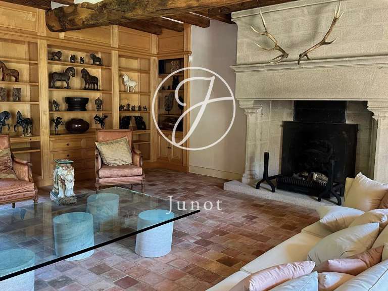 Manor Camors - 8 bedrooms - 1172117m²