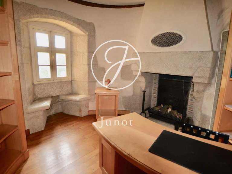 Manor Camors - 8 bedrooms - 1172117m²