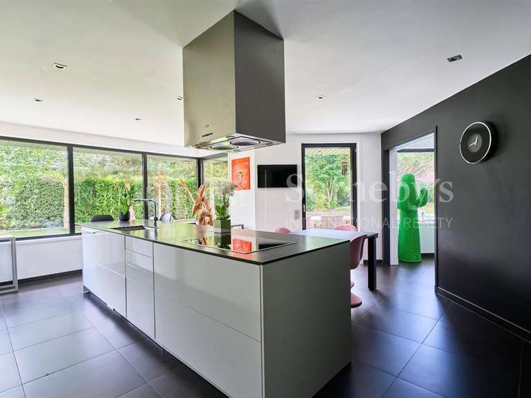 House Camphin-en-Pévèle - 4 bedrooms - 238m²