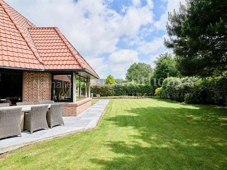 House Camphin-en-Pévèle - 4 bedrooms - 238m²