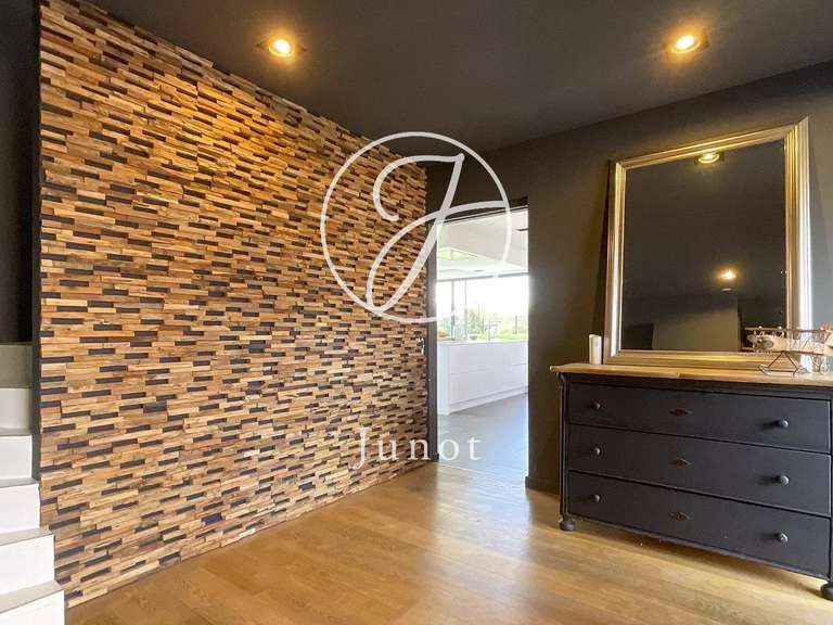 Maison Camphin-en-Pévèle - 4 chambres - 350m²