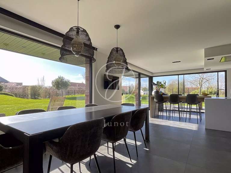 Maison Camphin-en-Pévèle - 4 chambres - 350m²