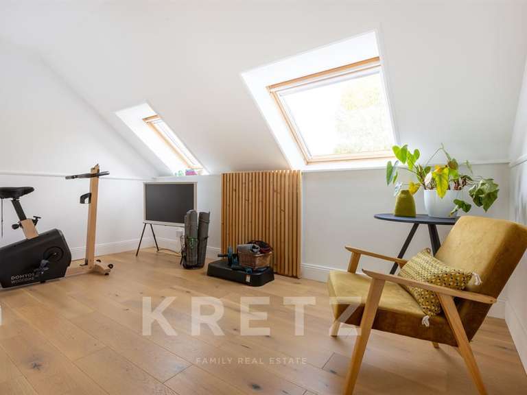 Maison Camphin-en-Pévèle - 5 chambres - 215m²