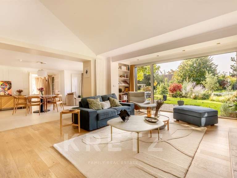 Maison Camphin-en-Pévèle - 5 chambres - 215m²