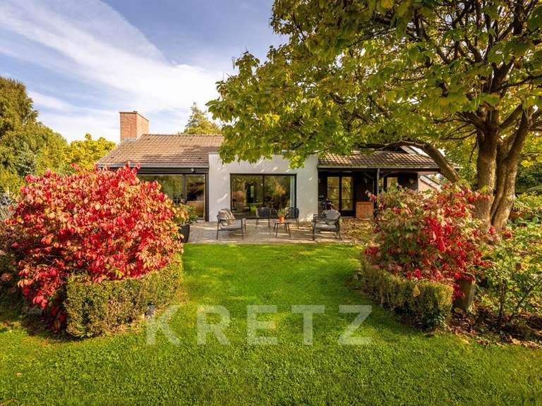 Maison Camphin-en-Pévèle - 5 chambres - 215m²