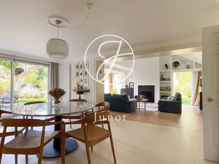 Maison Camphin-en-Pévèle - 5 chambres - 228m²