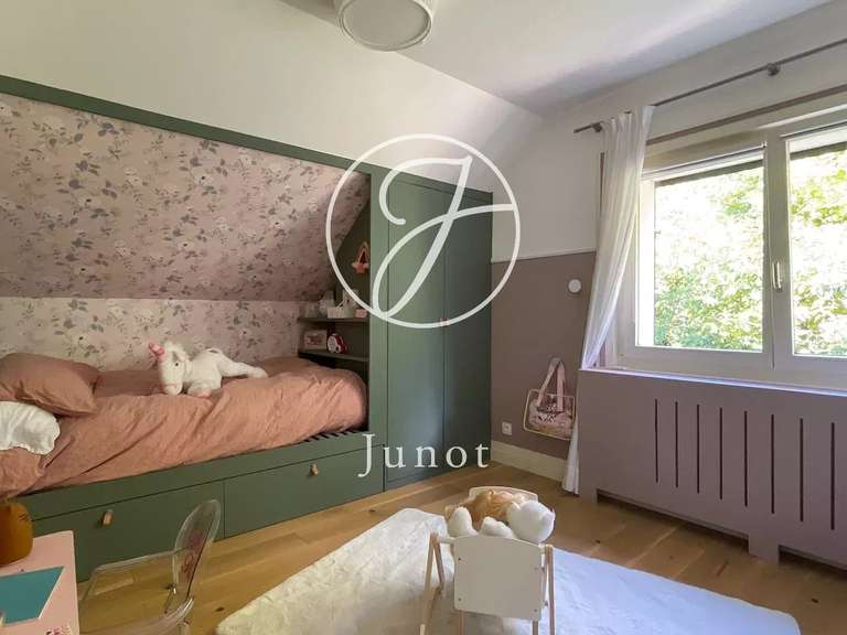 Maison Camphin-en-Pévèle - 5 chambres - 228m²