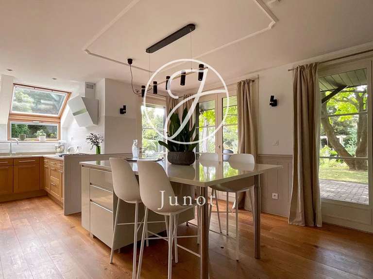 Maison Camphin-en-Pévèle - 5 chambres - 228m²