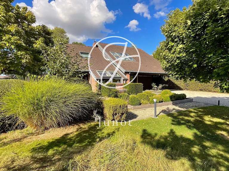 Maison Camphin-en-Pévèle - 5 chambres - 228m²