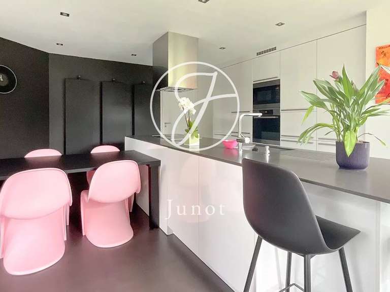Maison Camphin-en-Pévèle - 4 chambres - 300m²