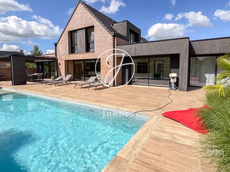 Maison Camphin-en-Pévèle - 4 chambres - 260m²