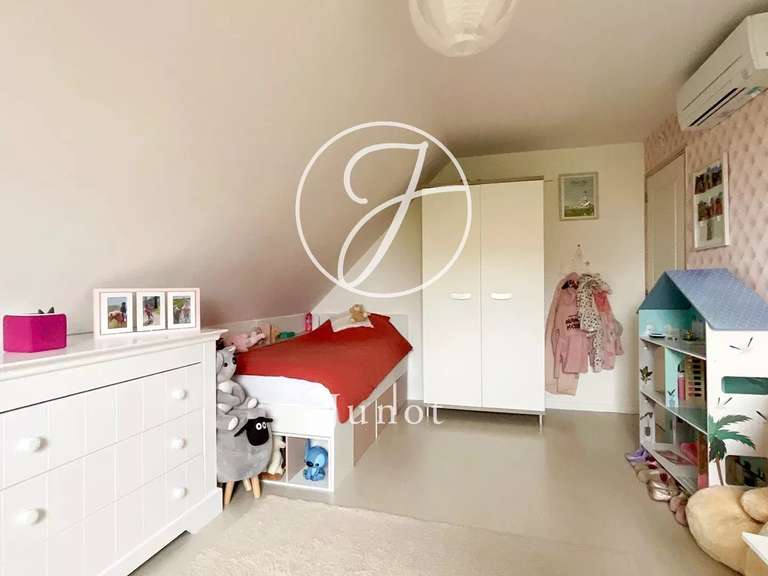 Maison Camphin-en-Pévèle - 4 chambres - 165m²