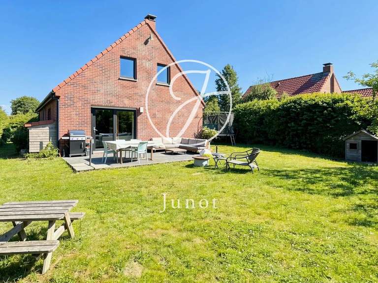 Maison Camphin-en-Pévèle - 4 chambres - 165m²
