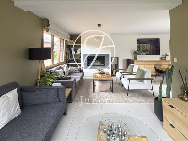 Maison Camphin-en-Pévèle - 6 chambres - 203m²