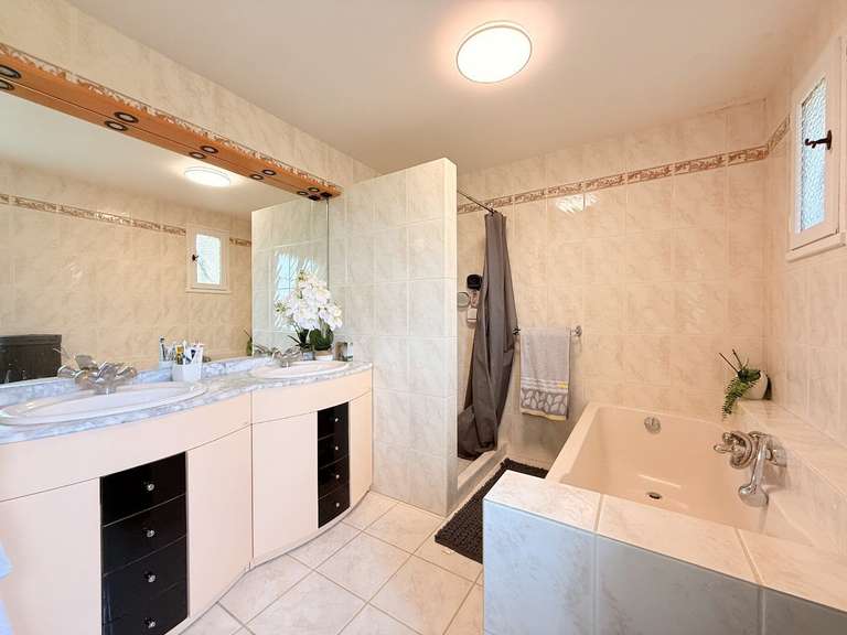 Maison Campsegret - 5 chambres - 177m²