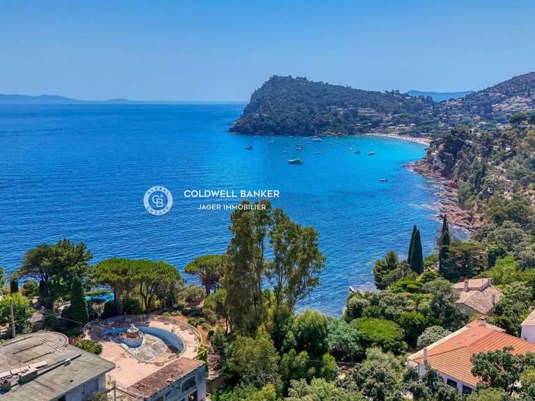 Villa avec Vue sur mer Canadel - 6 chambres - 300m²