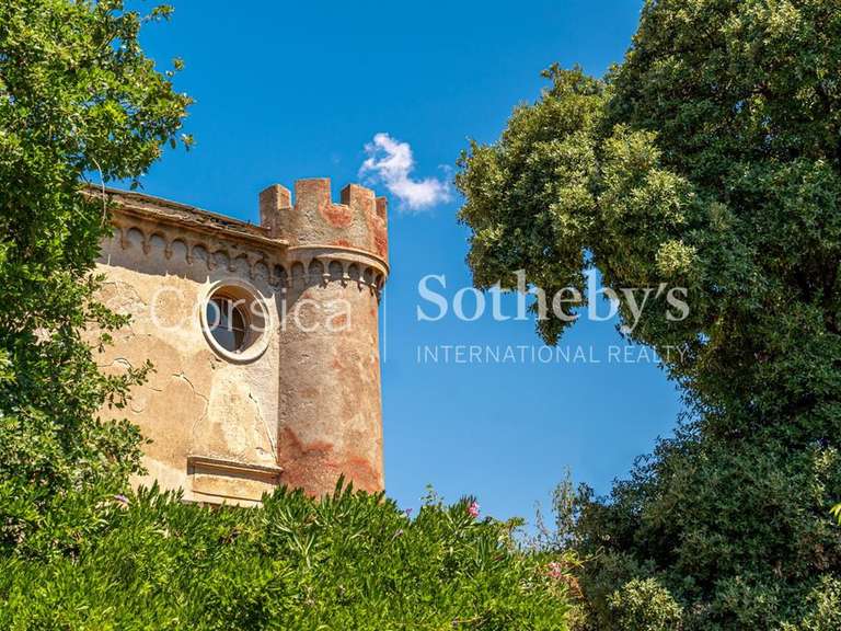 Château Canari - 500m²