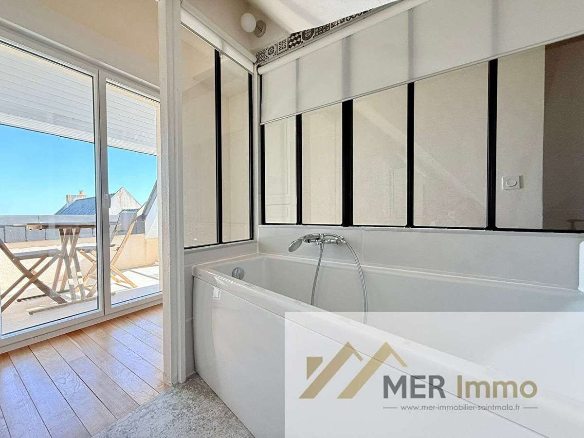 House Cancale