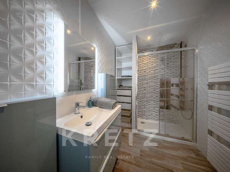 Maison Canéjan - 5 chambres - 260m²