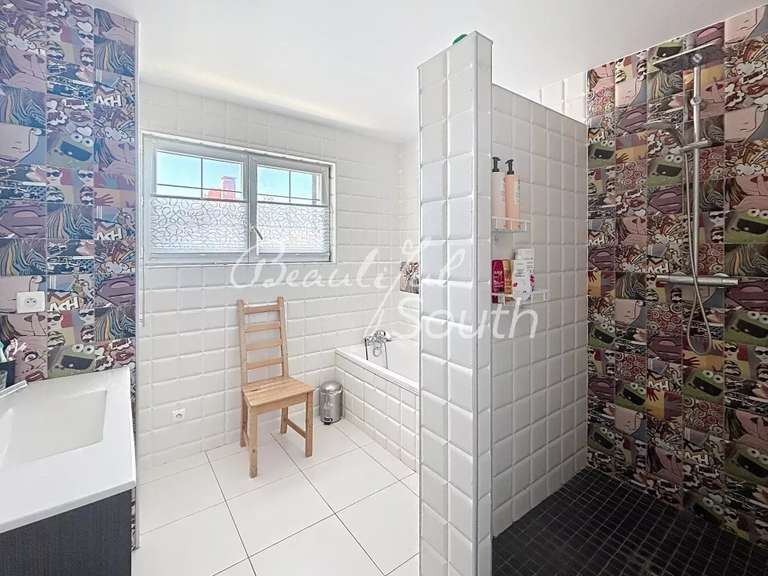 Maison Canet-en-Roussillon - 5 chambres - 203m²