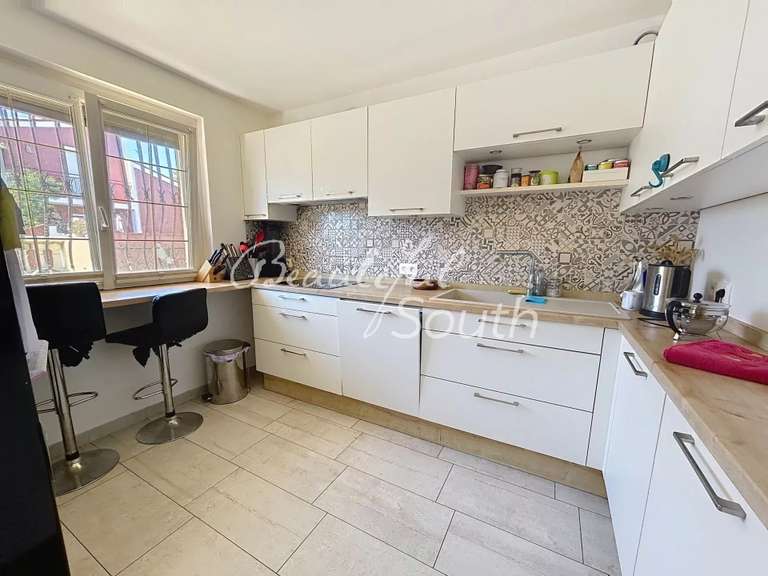 Maison Canet-en-Roussillon - 5 chambres - 203m²