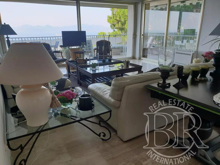 Rent Apartment with Sea view Cannes - 2 bedrooms