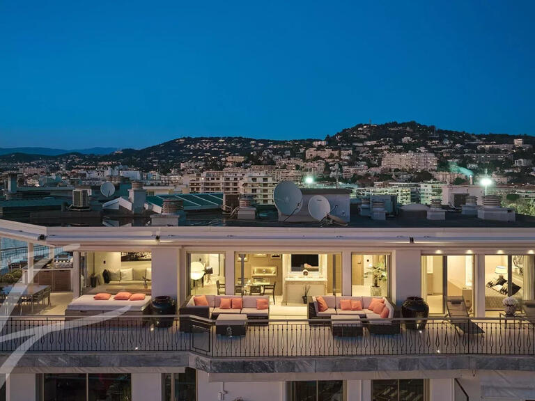 Appartement Cannes - 5 chambres - 208m²