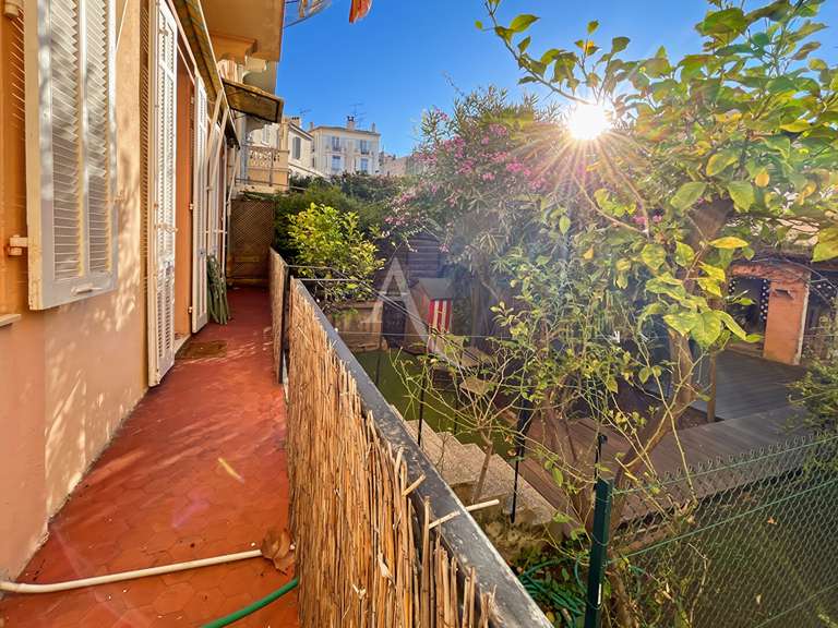 Appartement Cannes - 3 chambres - 91m²