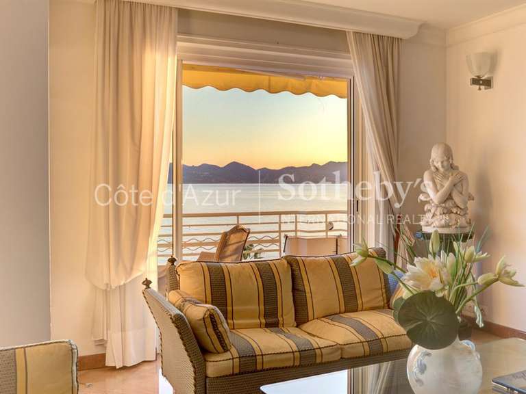 Apartment with Sea view Cannes - 4 bedrooms - 270m²