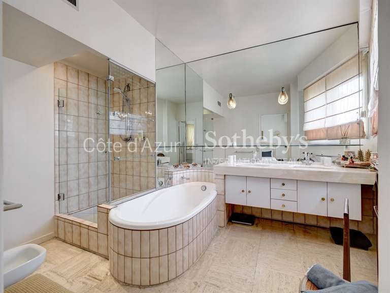 Appartement Cannes - 3 chambres - 152m²