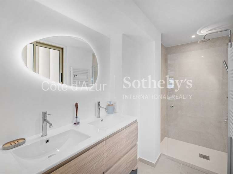 Appartement Cannes - 3 chambres - 96m²