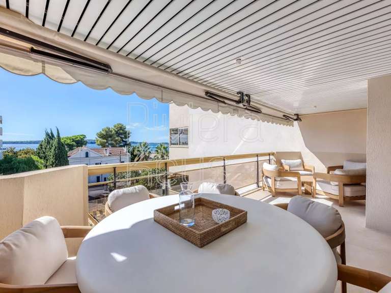 Appartement Cannes - 3 chambres - 101m²