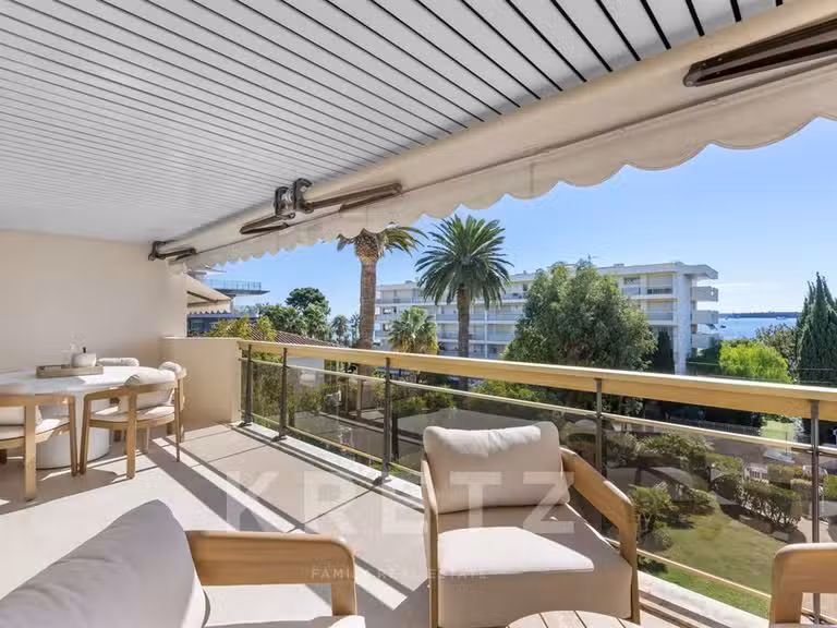 Appartement avec Vue sur mer Cannes - 3 chambres - 101m²