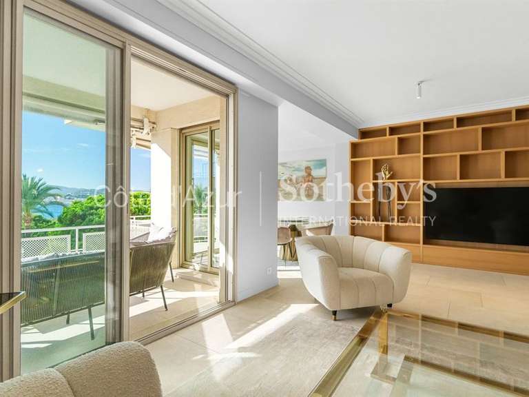 Apartment with Sea view Cannes - 2 bedrooms - 97m²