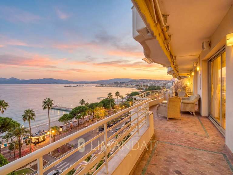 Appartement Cannes - 4 chambres - 270m²