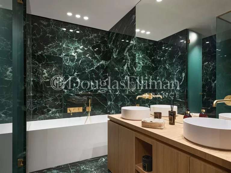 Apartment with Sea view Cannes - 4 bedrooms - 110m²