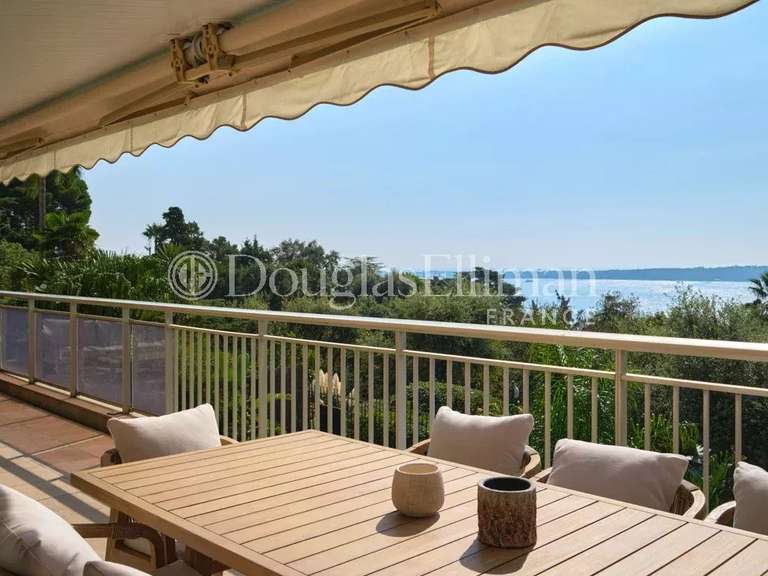 Apartment with Sea view Cannes - 4 bedrooms - 307m²